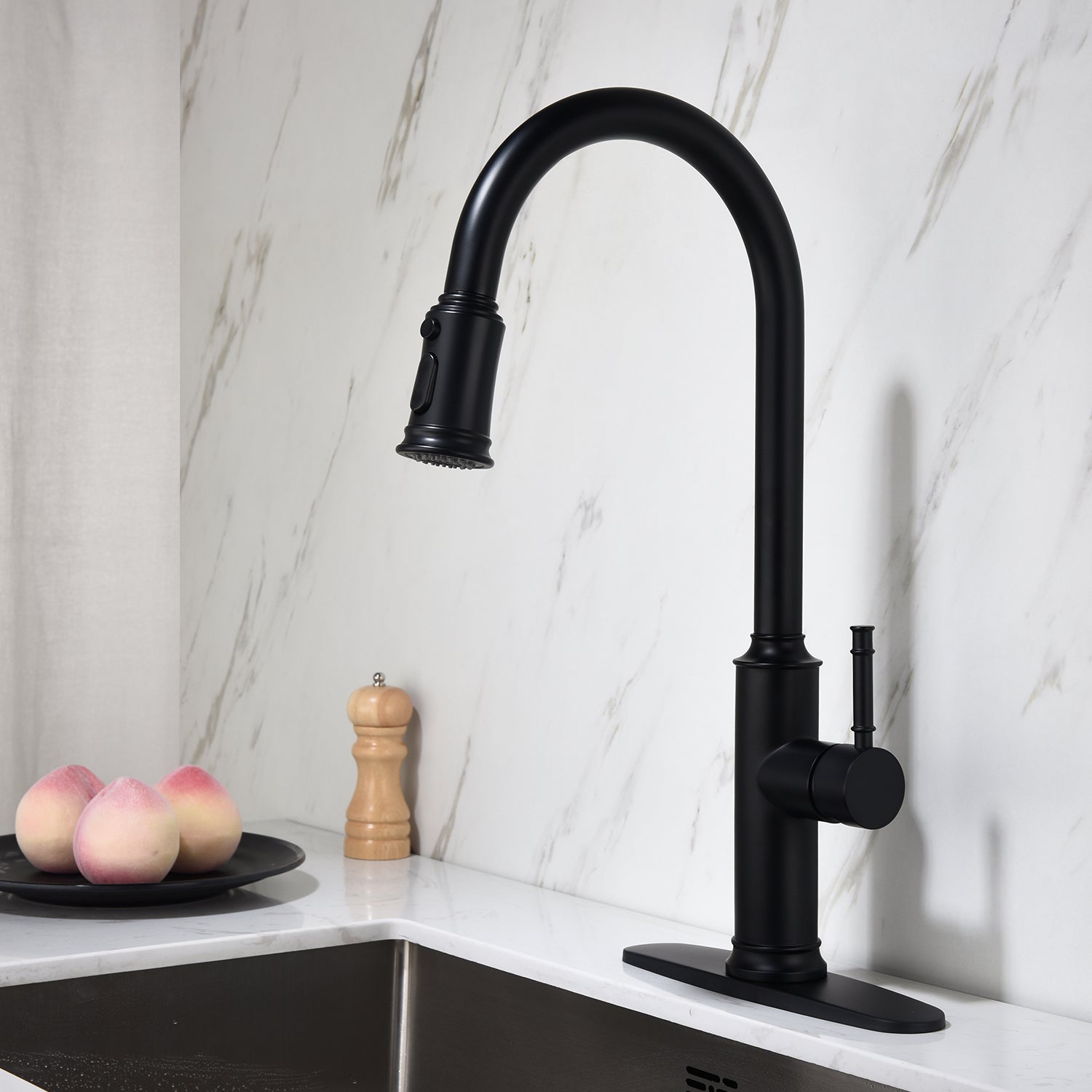 Single-handle Pull-down Kitchen Faucet With Dual-function Sprinklers