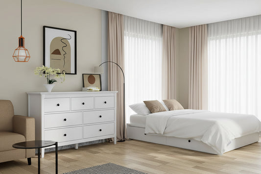 White 7 Drawer Modern Dresser With Solid Wood Legs
